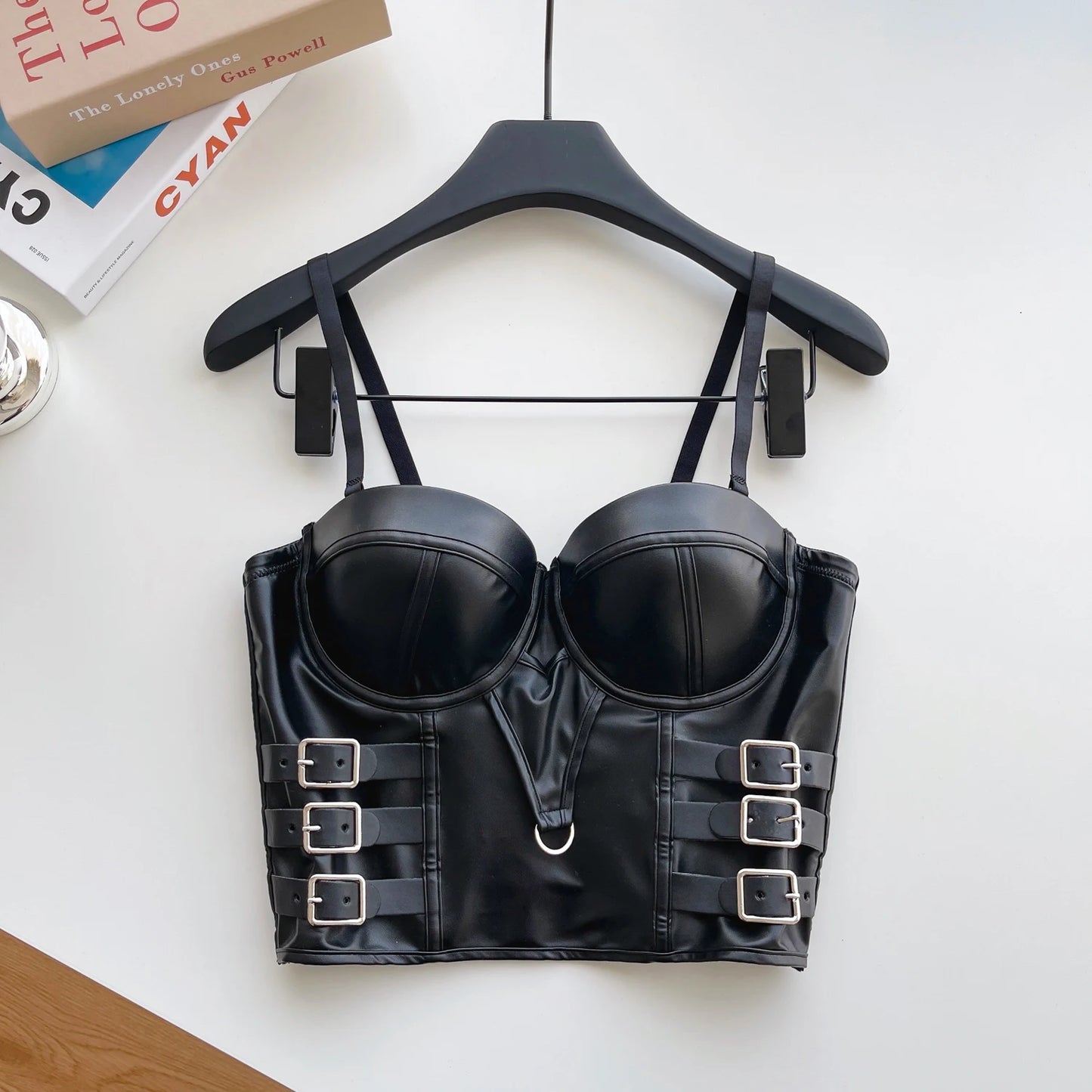 SINGREINY Sexy Cool Girl PU Leather Camis 2025 Fashion Black Backless Straps Tank Women American Retro Clubwear Slim Crop Tops