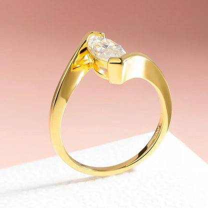 Smyoue 18K Plated 1CT Marquise Cut Moissanite Solitaire Ring for Women 100% 925 Sterling Silver Lab Diamond Weddind Band Bride