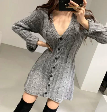 レディースセーター ドレス 長袖 ケーブルニット ボタンダウン ニットミニドレス ティーンガール用 秋冬シックなコーディネート
