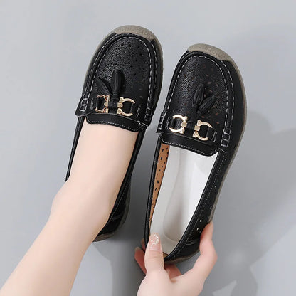 2025 New Loafers Women Summer Fashion Round Toe Nurse Shoes Soft Sole Non-slip Flat Shoes Breathable Casual Sports Women's Shoes