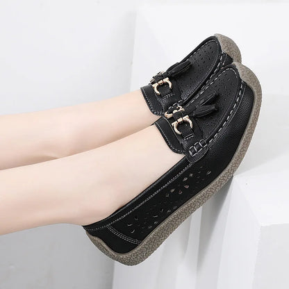 2025 New Loafers Women Summer Fashion Round Toe Nurse Shoes Soft Sole Non-slip Flat Shoes Breathable Casual Sports Women's Shoes