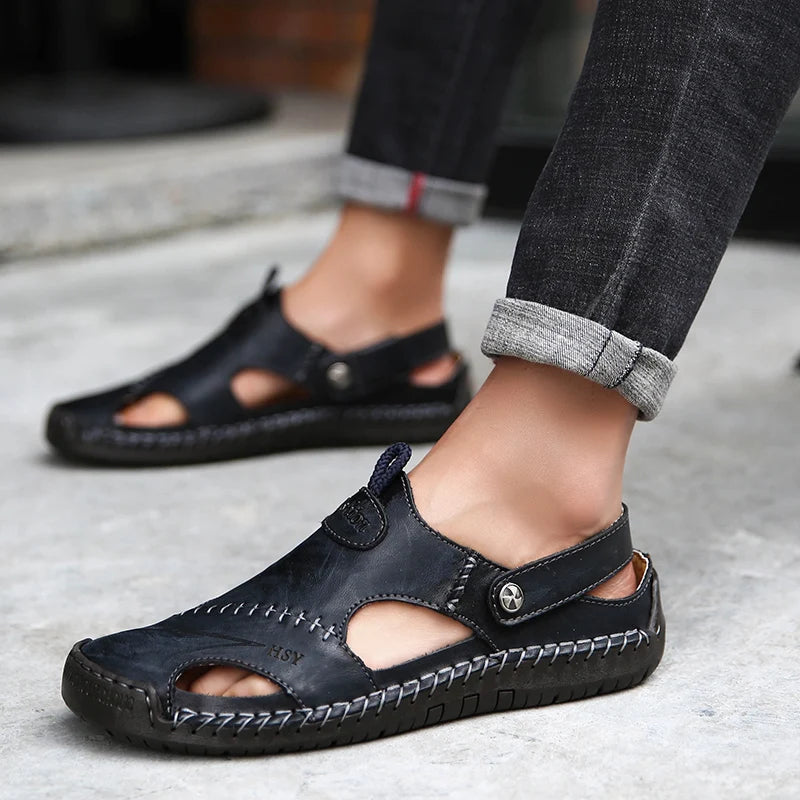 Sandals Man Summer 2023 Leather Slides Breathable Rome Male Outdoor Beach Platform Slippers Soft Hot Sale Men Flat Sandals