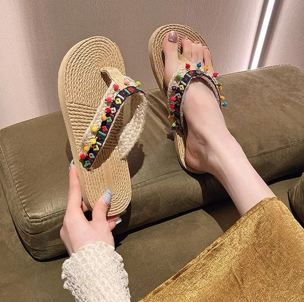 Woman Slippers Low Heel Shoes For Women On Beach Sandals Non Slip Slides Wholesale Bulk Sale Unique Comfortable And Elegan Price