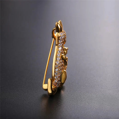 Clear White CZ Kangaroo Mother and Child Brooches Pin for Woman Cubic Zirconia Pave Setting Luxury Style Jewelry Gift for Her