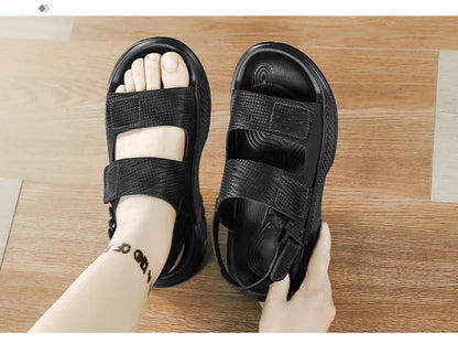 Sandals for men summer style soft sole casual wear-resistant anti slip black sandals for outdoor wear water wading beach shoes