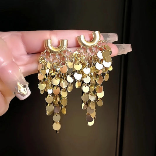 Luxury Exaggerated Metal Round Sequin Tassel Earrings for Women U-Shaped Big Elegent Personalized Party Girls Unusual Jewelry