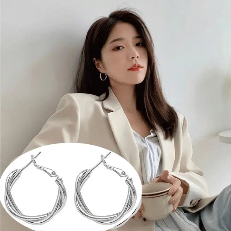 925 Silver Needle Korean Big Elegant Earrings For Woman Metal Jewelry 2025 Trending Vintage Geometric Women's Earrings Z40