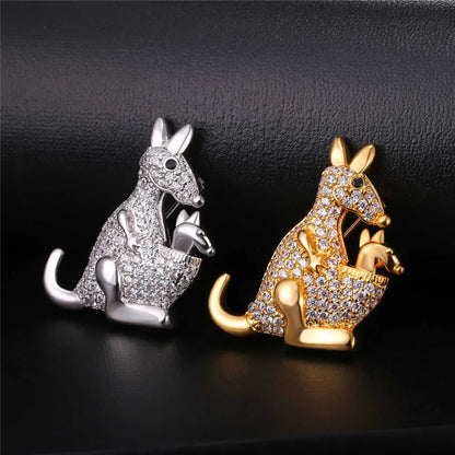 Clear White CZ Kangaroo Mother and Child Brooches Pin for Woman Cubic Zirconia Pave Setting Luxury Style Jewelry Gift for Her
