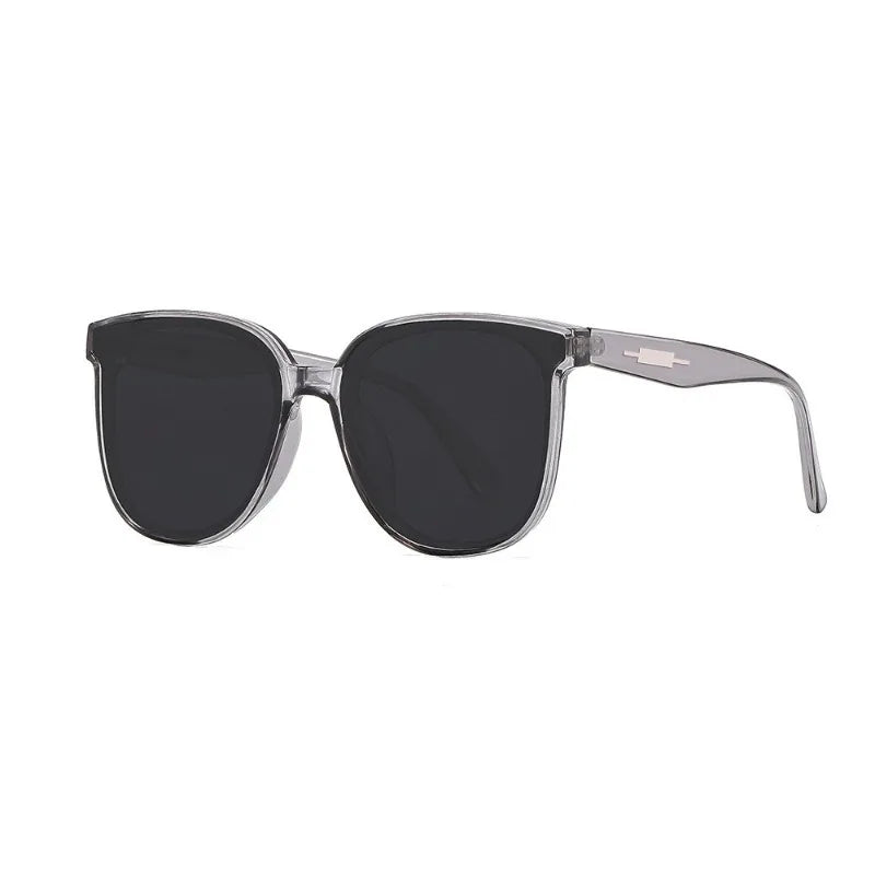 New sunglasses for women with a high-end feel, big face and slimming effect. Sunscreen, UV protection, polarized driving glasses