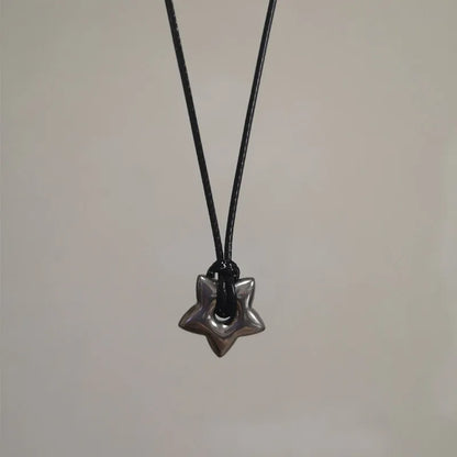 Gothic Hollow Star Pendant Necklace Vintage Leathers Rope Fashion Jewelry for Women Men Pentagrams Charm Choker Gift
