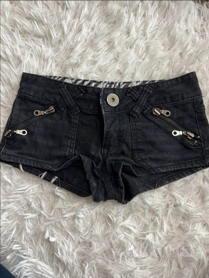 Hip hop fashion street clothing graphic printing style women black shorts ins y2k goth slim denim shorts