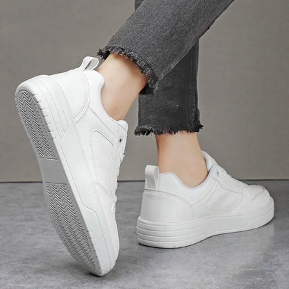 2024 New Loafers Women Zapatillas Mujer Comfortable White Shoes Ladies Luxury Black Flats Shoes for Men Sneakers