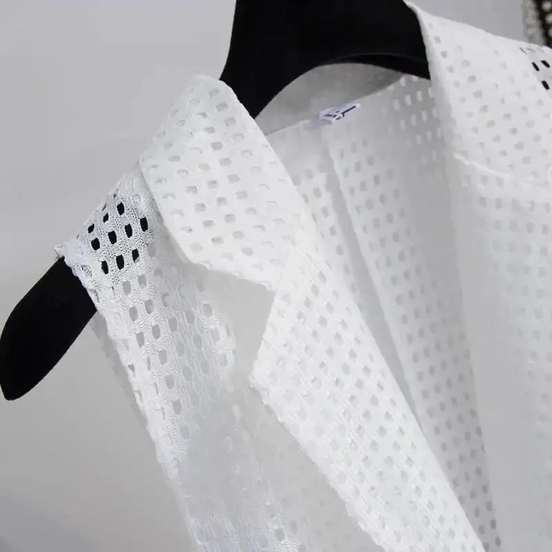 2025 Summer New V-NECKCollar Black White Suit Blazer Vest Jacket Women Style Commuter Sleeveless OL Cardigan Tank Coat
