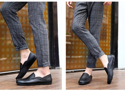 Men Loafers 2024 New Leather Shoes Men‘s Casual Shoes Moccasins Breathable Sneakers Men Driving Shoes Comfort Flats Plus Size 46