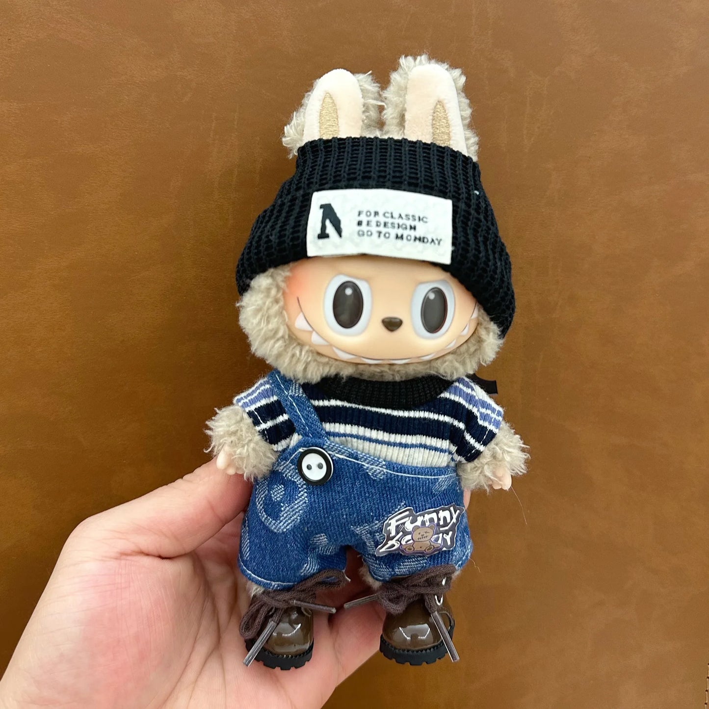 Labubu アクセサリー 衣類 デザイナー V1 V2 V3 Labubu ペンダント かわいい 個性的 ファッション 誕生日ギフト
