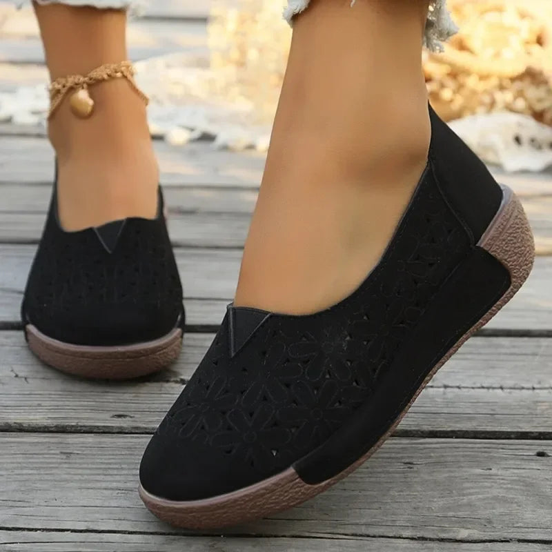 Loafers Women's Large Size 2024 Summer New Round Head Laser Hollowing Comfortable Thick Sole Single Shoes Zapatos De Mujer
