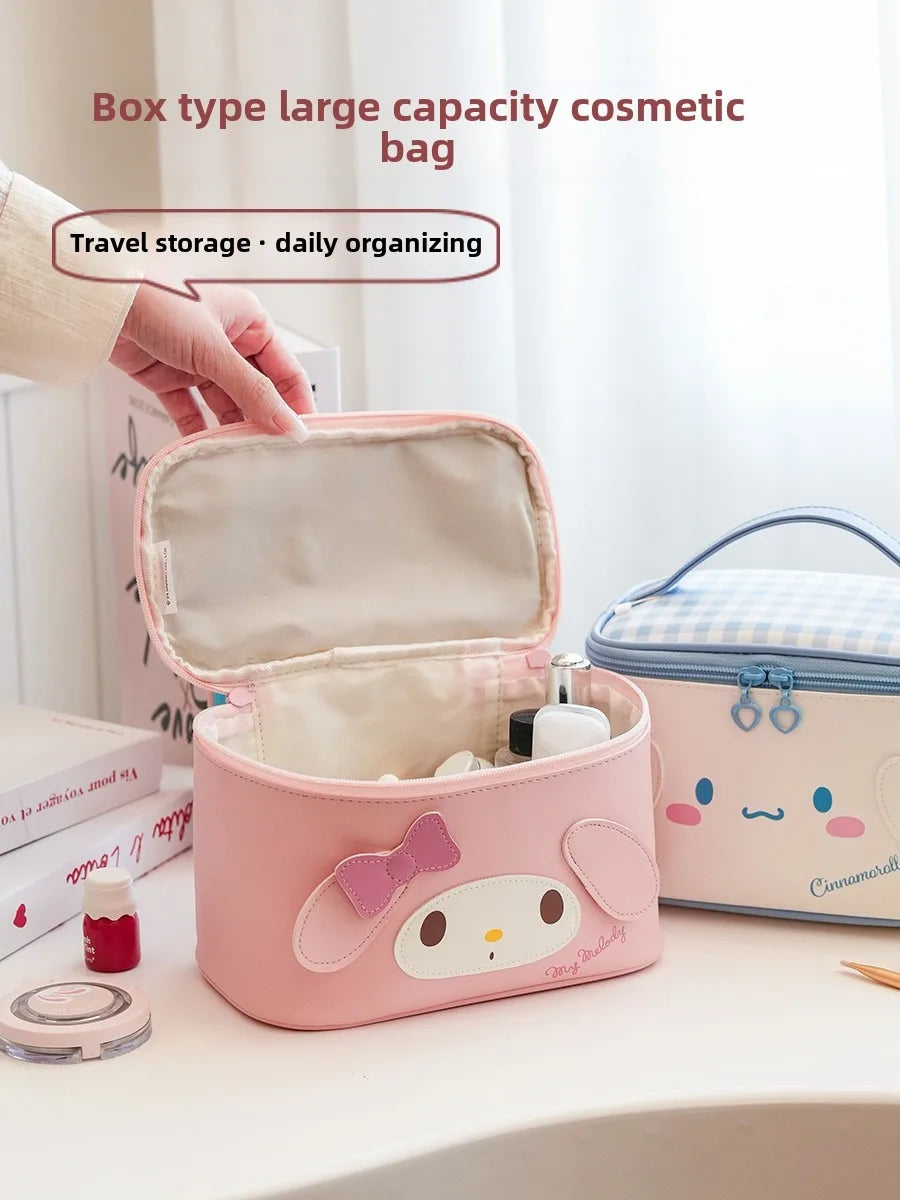 Sanrio Kuromi Hello Kitty Cinnamoroll シンプルでかわいいキャラクター メイクポーチ 大容量 高い美観 旅行用ポータブル収納バッグ