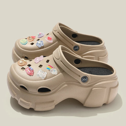 BASATU 夏のアウトドアクロッグ レディーススリッパ プラットフォームビーチサンダル DIYかわいいカートゥーンクロッグ レディースビーチサンダル 女性用ガーデンシューズ