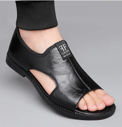 Sandals for Men Fashion Hollow Out Casual Shoes Soft Sole Comfort Beach Shoes for Men New Leather Flat Sandal Designer Sandalias