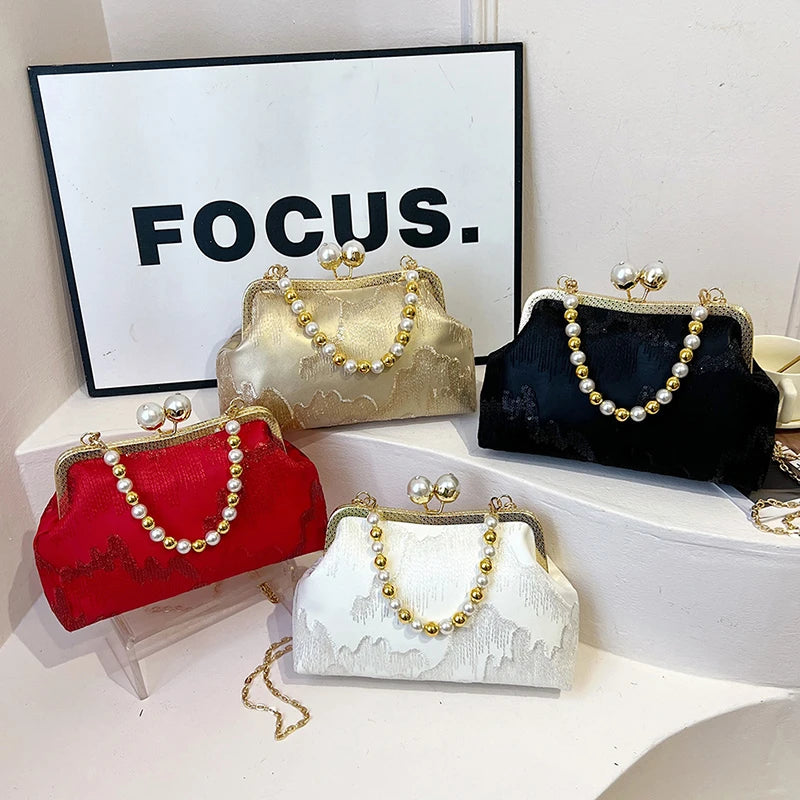 レッドウェディングバッグ、ファッションパーティー、イブニングクラッチバッグ、レディース、デザイナーレースハンドバッグ、ブランドシェルクリップクロスボディバッグ、スモール