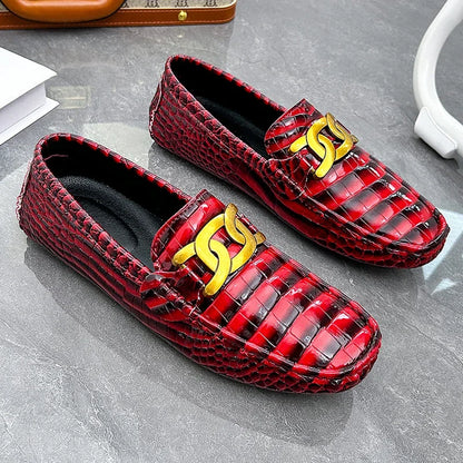 新作レザーローファー メンズ ハンドメイド ドライビングシューズ スリッポンシューズ 男性 高品質 快適 大きいサイズ クラシック カジュアル メンズローファー