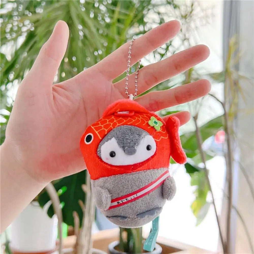 かわいいペンギンのぬいぐるみキーホルダー 観光帽子ペンギンキーホルダー 女の子へのギフト クリエイティブなスクールバッグキーホルダー