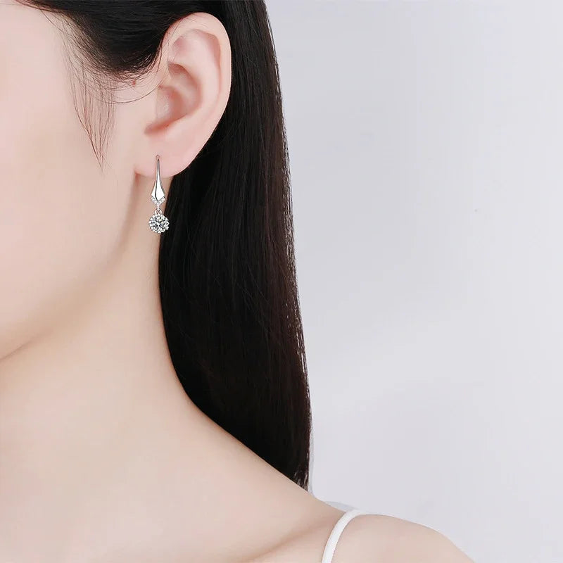 NeeTim 1ct 0.5ct Dカラー モアサナイト ドロップピアス レディース S925シルバー ラボダイヤモンド 婚約 結婚式 パーティー 雪の結晶ピアス