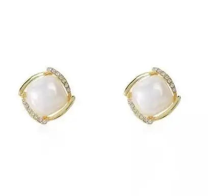 925 Silver Needle Korean Fashion Crystal Pearl Earrings For Women Jewelry 2025 Trending French Red Green White Flower Earrings