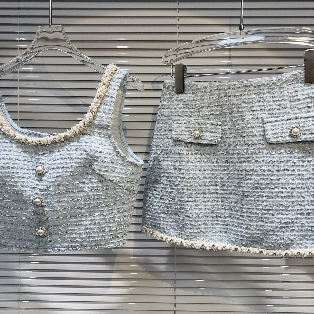 Women's Elegant Two Pieces Tweed Pearls Skirt Set Lady High Street Sexy O Neck Sleeveless Crop Tank Top + Minis Kirt
