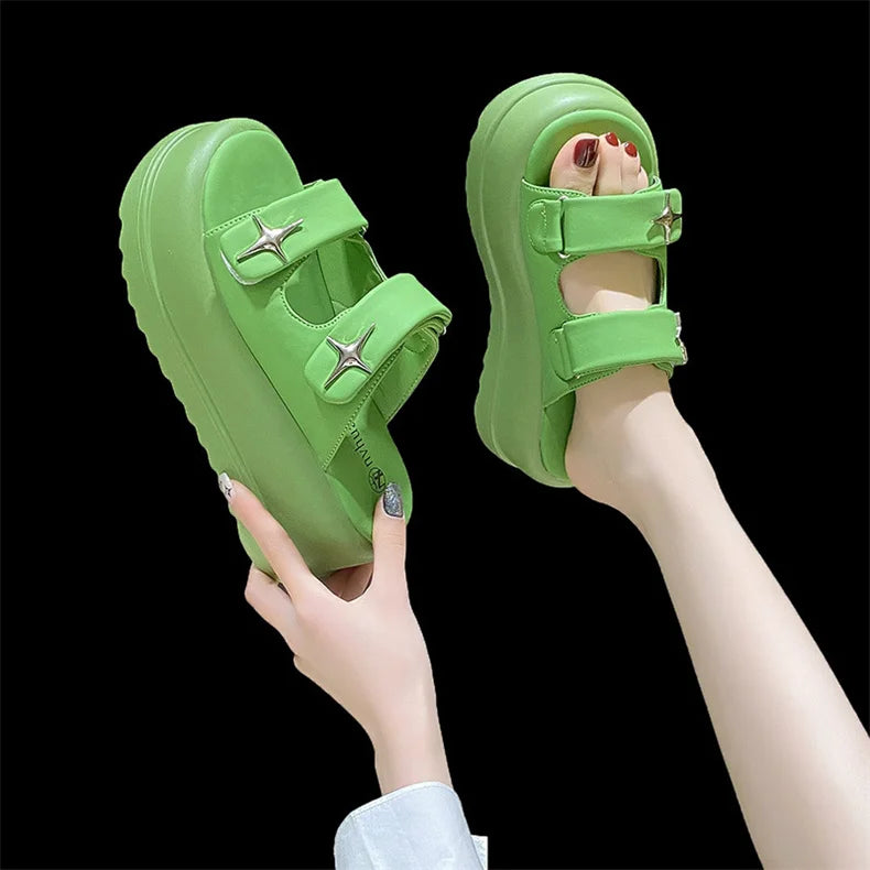 Slippers for Women 2023 Summer New Fashion New Designer Platform Slippers Female Solid Color Fashion Casual Flip Flops Women