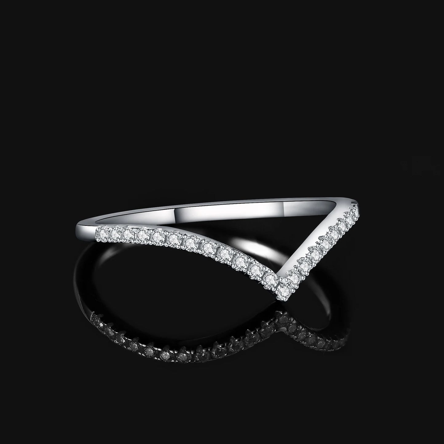 JewelryPalace モアサナイト Dカラー ラウンドカット 925スターリングシルバー V字型 重ね付け可能 ウェディングリング レディース イエロー ローズゴールドメッキ