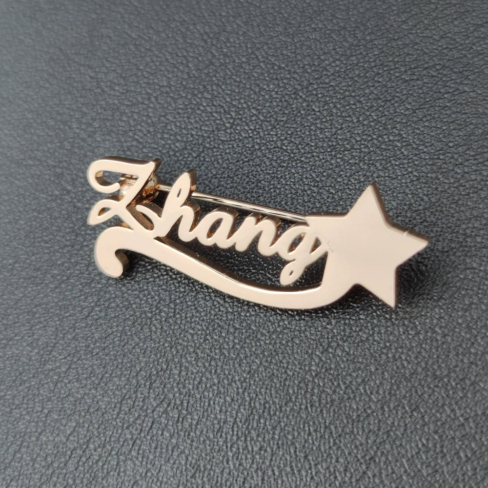 2022 Personalized Custom Women Name Brooch Stainless Steel Nameplate Lapel Badges Fashion Temperament Jewelry Best Gifts