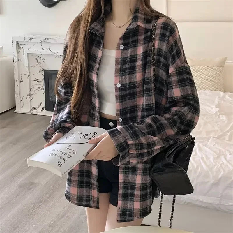 Women Tartan Shirt Long Sleeve Collared Button Up Oversized Plaid Shirt Jacket Grunge Fashion Teenage Girl Spring Summer Outfit