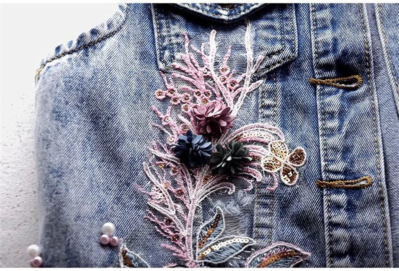 Women Denim Vest Jacket New Autumn Embroidery Beads Sleeveless Vintage Hole Jeans Vest Jacket Overcoat Female Tops Waistcoat