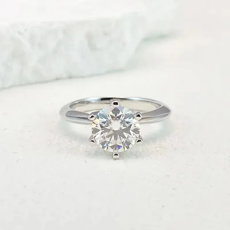 NeeTim 0.5-5ct モアサナイトリング レディース用 925スターリングシルバー ホワイトゴールドメッキ ラボダイヤモンド 婚約指輪 ウェディングバンド ジュエリー