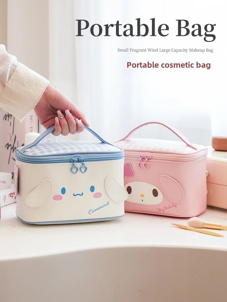 Sanrio Kuromi Hello Kitty Cinnamoroll シンプルでかわいいキャラクター メイクポーチ 大容量 高い美観 旅行用ポータブル収納バッグ