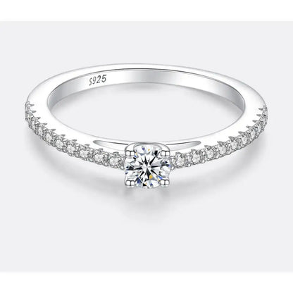 Real 925 Sterling Silver Small Moissnaite Ring For Women Simple Sparkling Round 0.3CT Certificated Lab Diamond Finger Rings